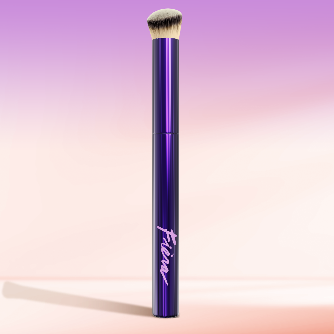 Contoured Concealer Brush